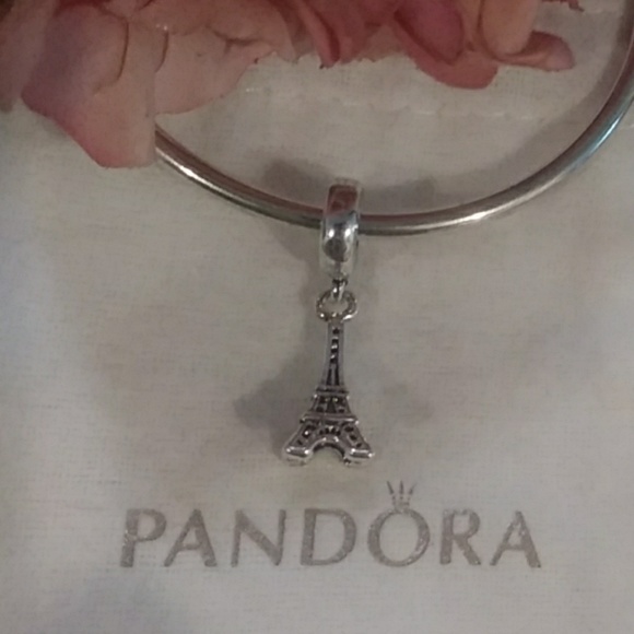 Pandora Jewelry - Pandora's Eifel Tower landmark Charm Pandora Jewelry - Pandora's Eifel Tower landmark Charm